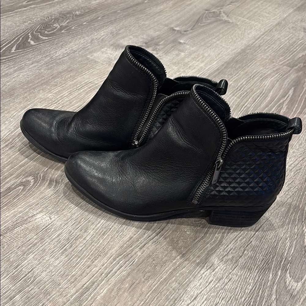 Lucky brand Black leather Ankle Boots